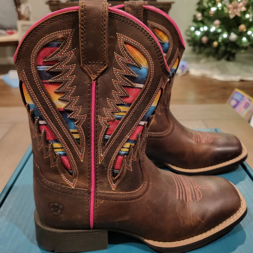 Kids Size 13 Ariat Boots